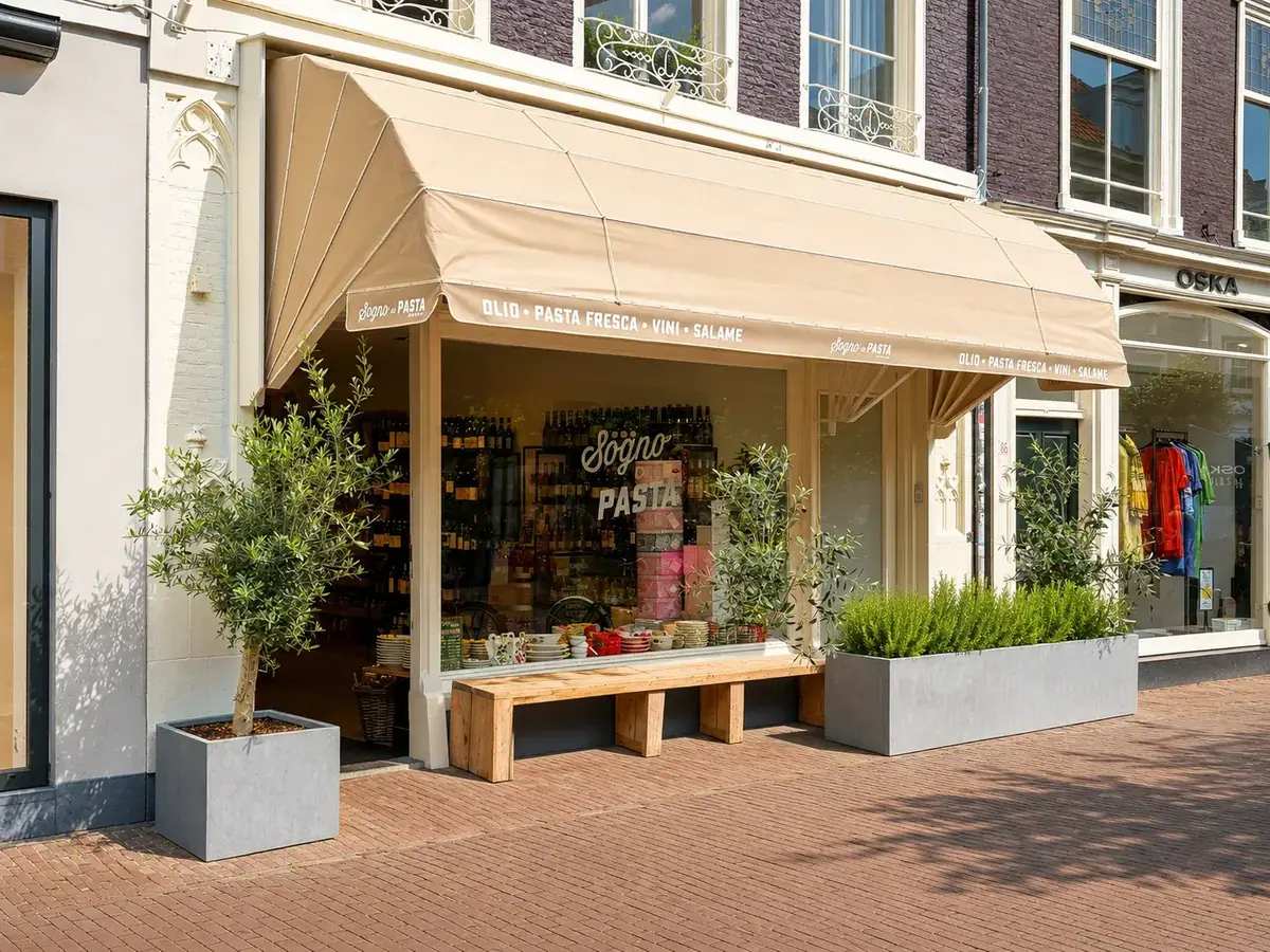 Petmodel markies – compact zonwering voor smalle balkon